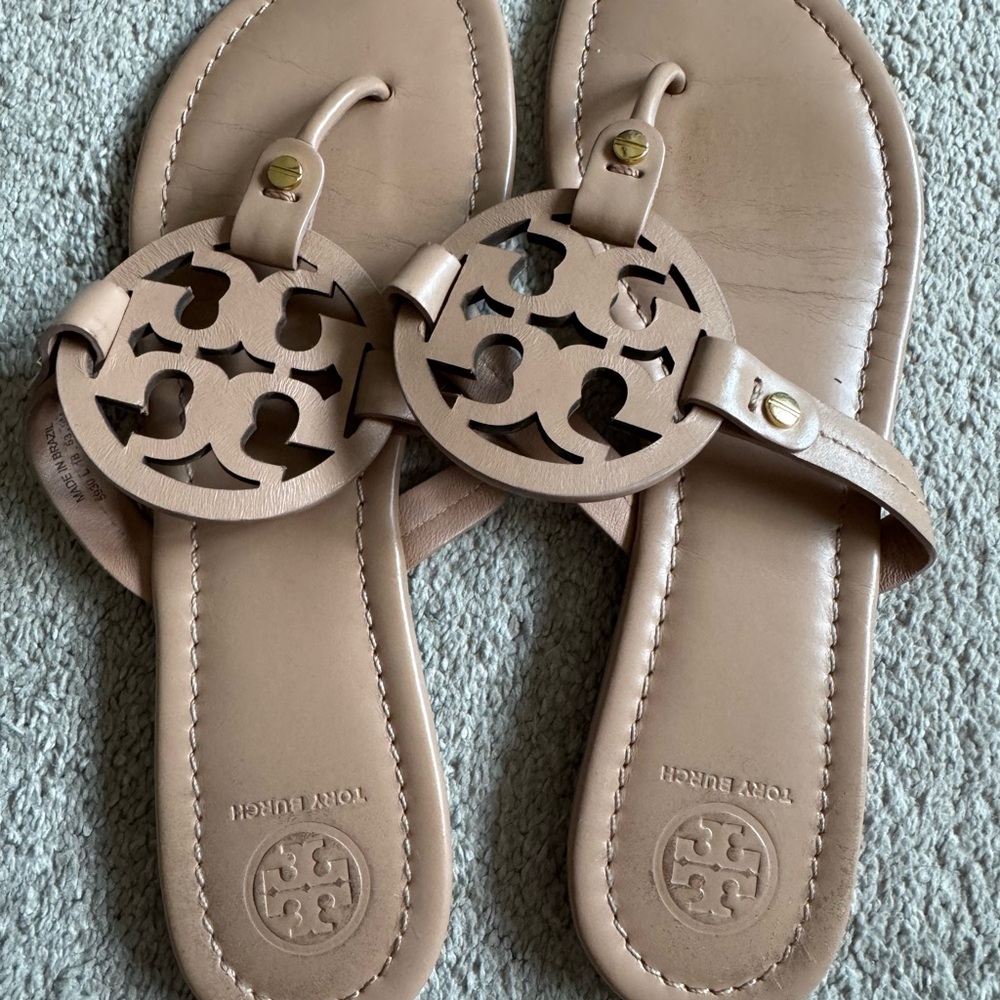 Tory Burch Beige Sandals
